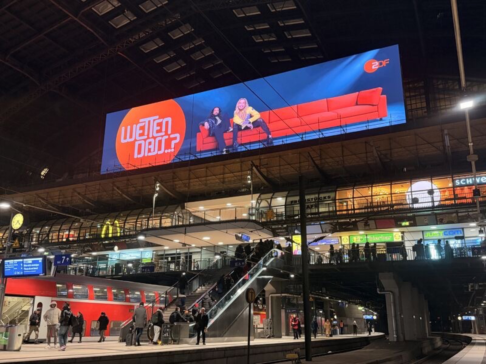Wetten dass billboard at Hamburg Hauptbahnhof